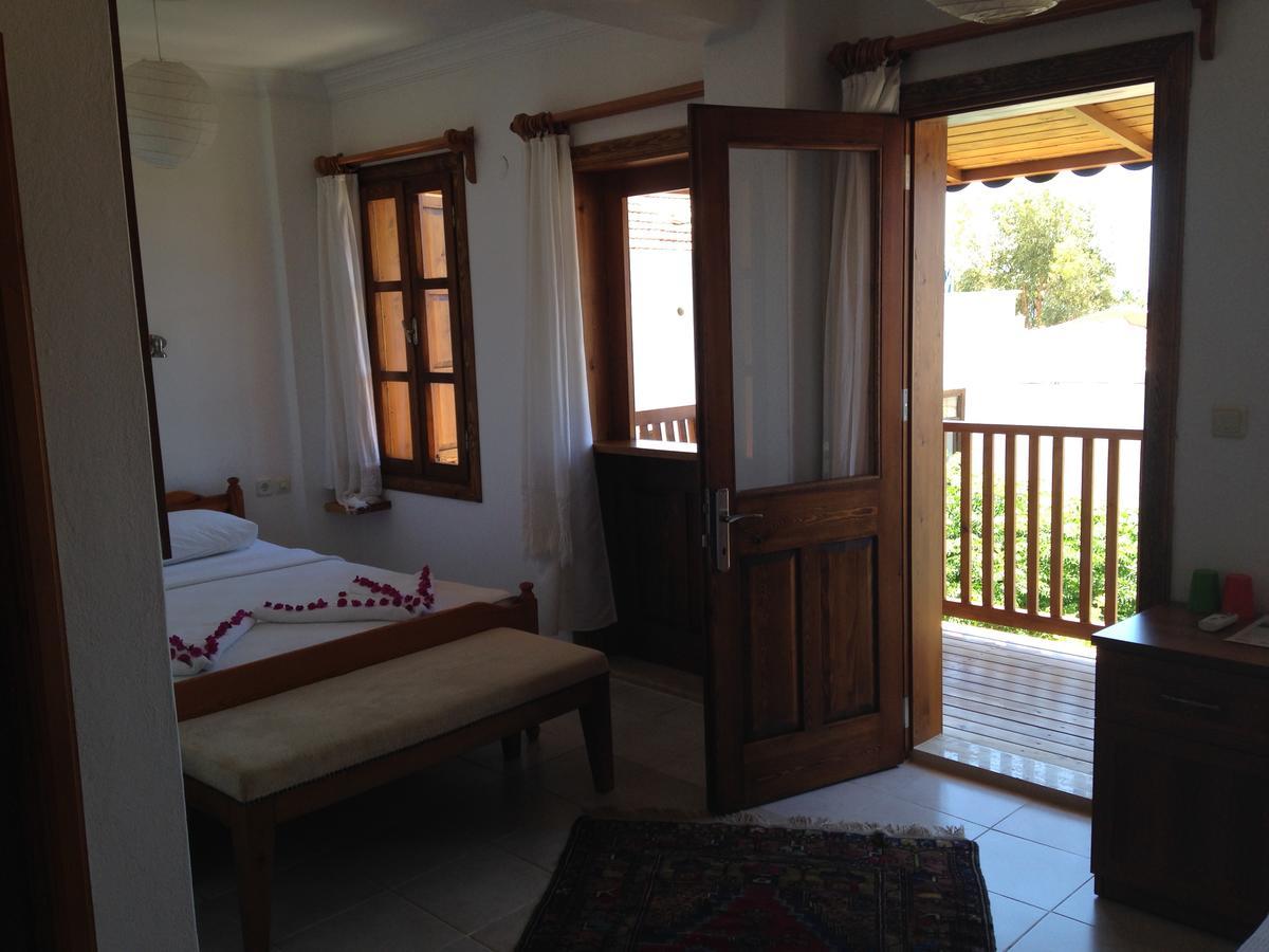 The White House Kalkan Exterior photo