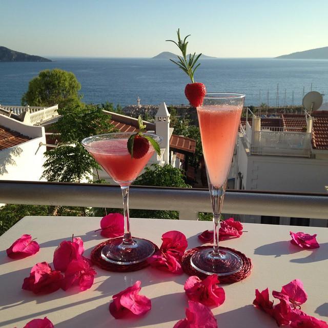 The White House Kalkan Exterior photo